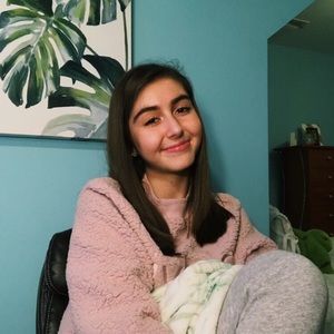 Meet your Posher, Katherine